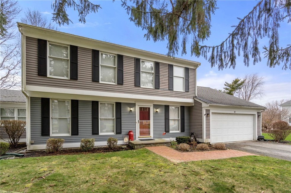 10 Blue Grass Dr, Middletown, RI 02842 - photo 1