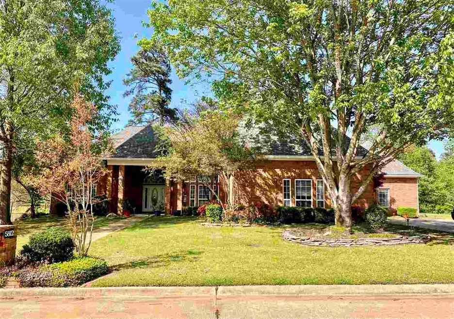 5812 Winchester Dr, Texarkana, TX 75503 - photo 1