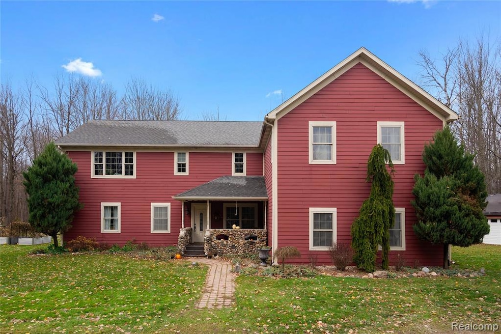 2222 S Loree Rd, Applegate, MI 48401 - photo 1