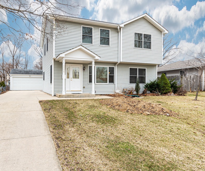 3605 Bluebird Ln, Rolling Meadows, IL 60008 - photo 1