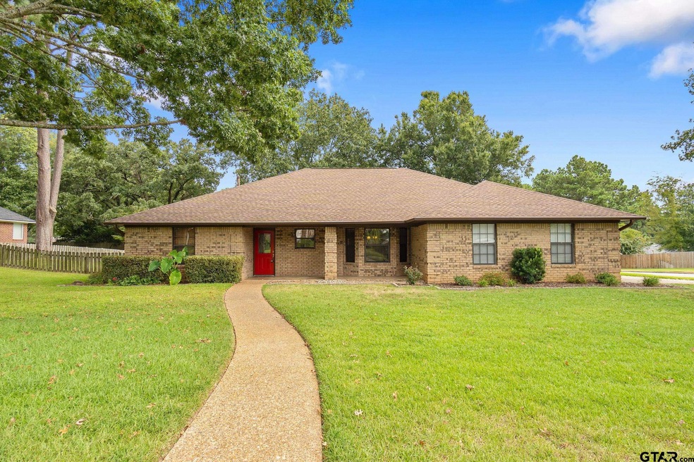 1454 Santa fe Trail, Tyler, TX 75703 - photo 1