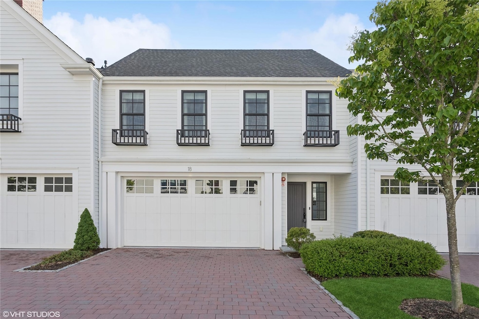 Sold $1,460,000 • Co-Listing Agent