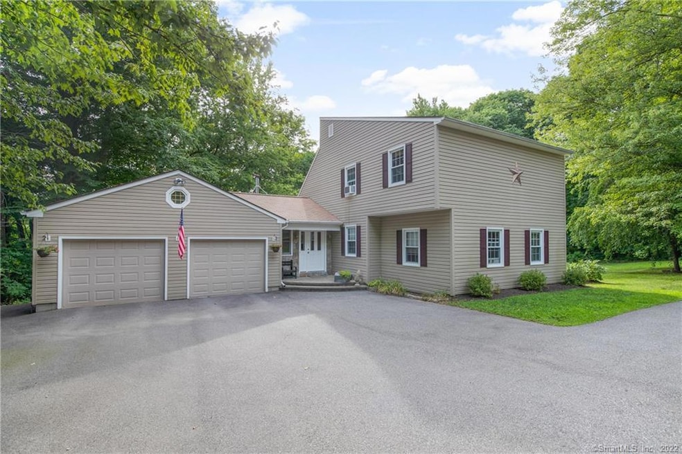 29 Tumblebrook Rd, Terryville, CT 06786 - photo 1