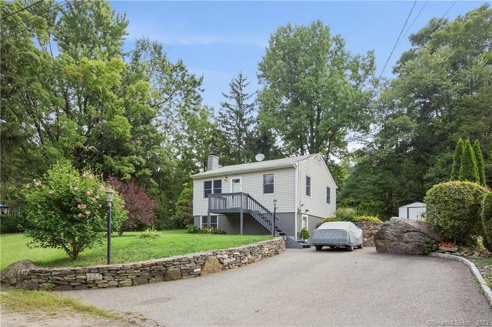 4 Liz Ann Ln, Sherman, CT 06784 - photo 1