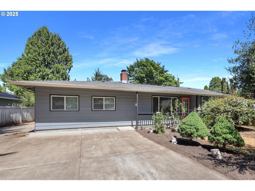 2055 Monterey Ln, Eugene, OR 97401 - photo 1