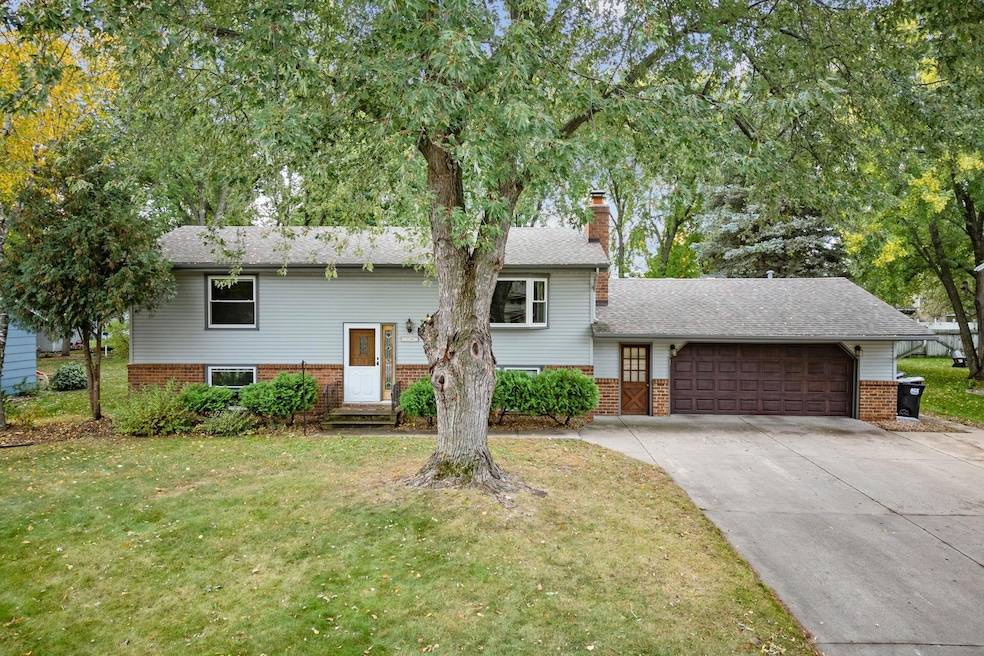 For Sale $340,000 • Co-Listing Agent