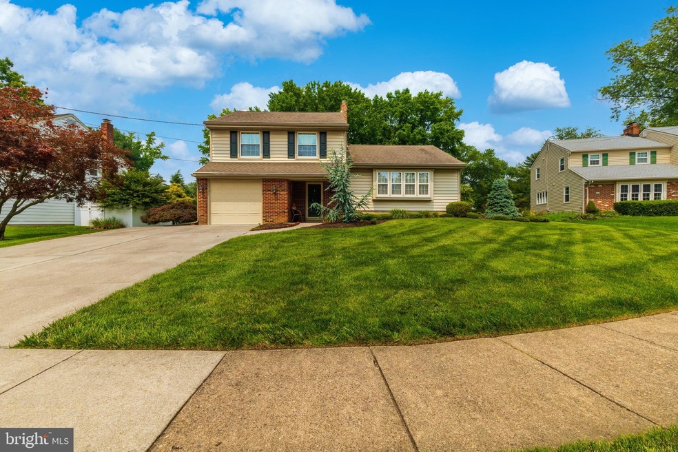 1217 Barnesdale Ct, West Deptford, NJ 08096 - photo 1