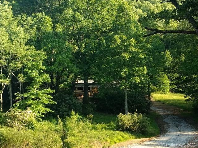 2 Sugarloaf Ln, Hendersonville, NC 28792 - photo 1