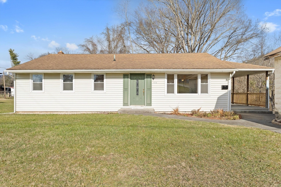 01-824 E Cedar St_01