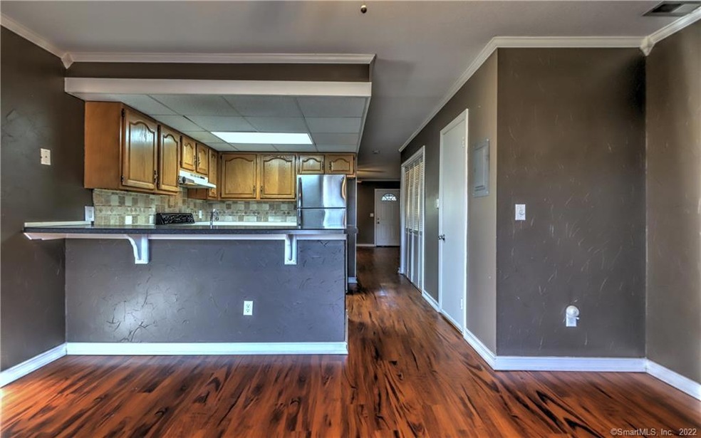 330 Short Beach Rd unit C5, East Haven, CT 06512 - photo 1