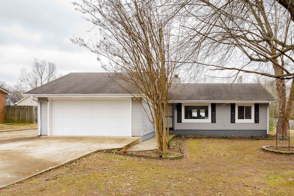 Sold $216,000 • Co-Listing Agent
