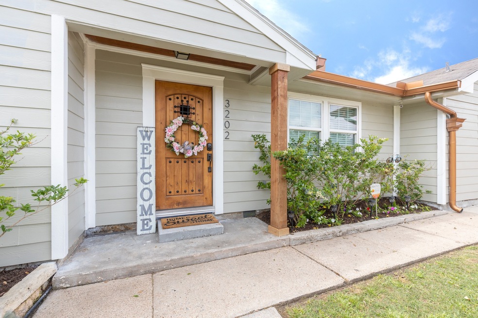 3202 Cedar Hill Ln, Houston, TX 77093 - photo 1