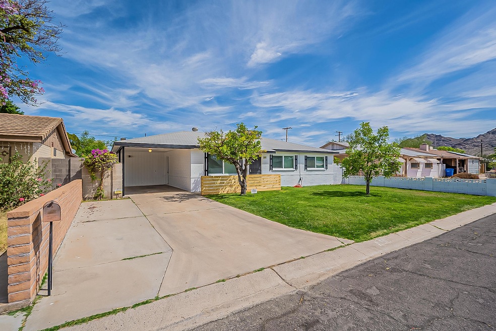 906 E Orchid Ln, Phoenix, AZ 85020 - photo 1