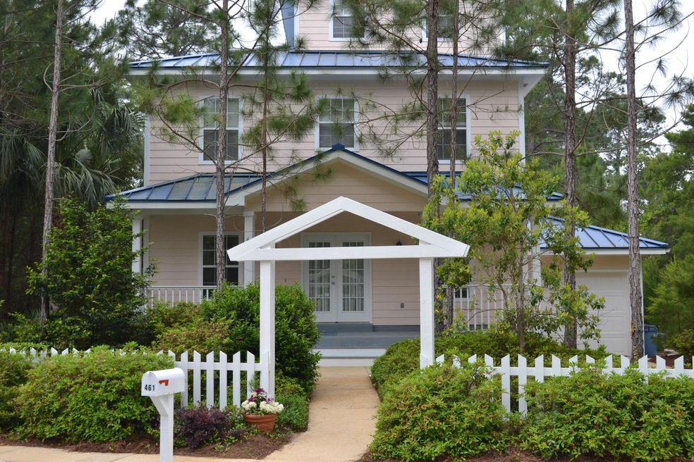 Adorable Florida Cottage