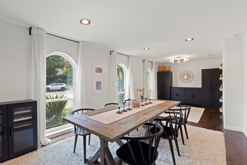 Pending $472,900 • Co-Listing Agent