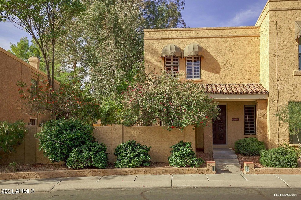 10420 N 11th Place unit 2, Phoenix, AZ 85020 - photo 1