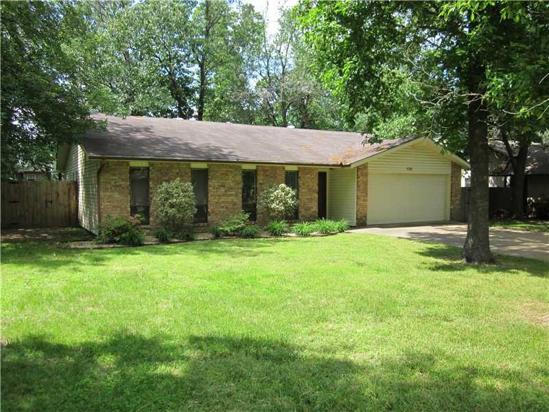 4206 W Mockingbird Ln, Rogers, AR 72756 - photo 1