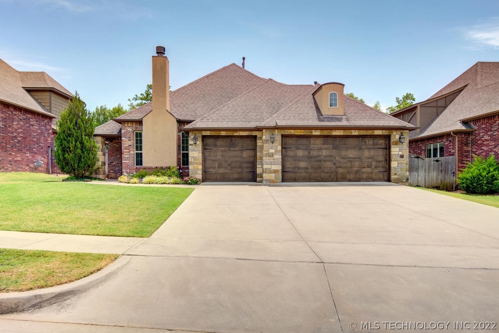 Curb appeal galore plus 3 car garage!