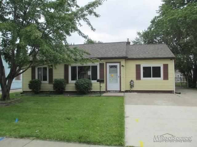 26621 Clancy St, Roseville, MI 48066 - photo 1