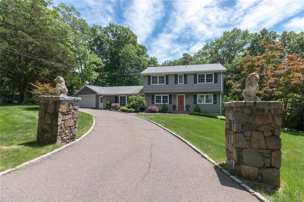 1261 Congress St, Fairfield, CT 06825 - photo 1