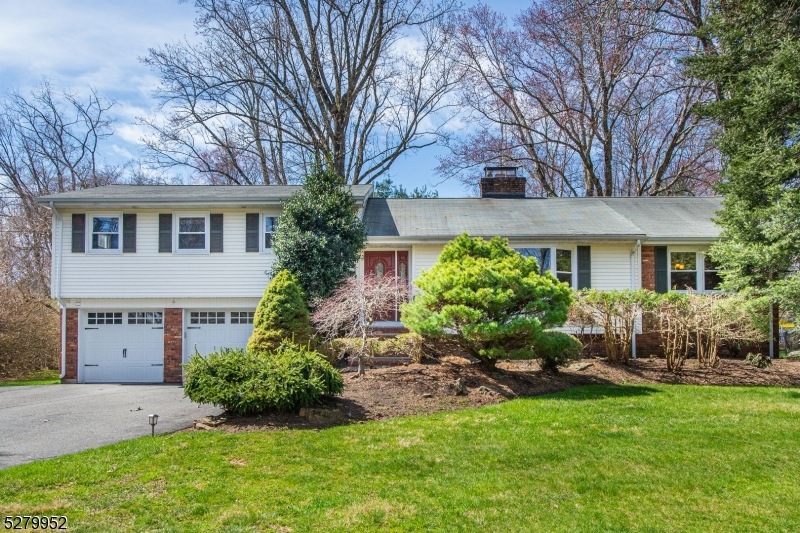 62 Shongum Rd, Randolph, NJ 07869 - photo 1