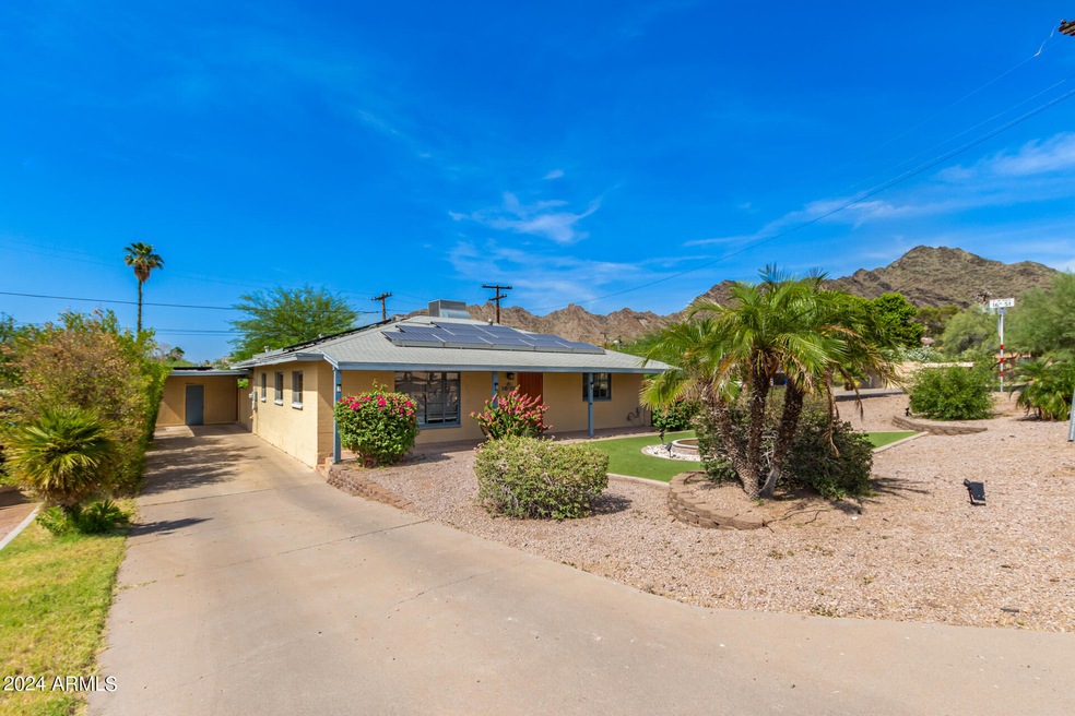 1534 E Hatcher Rd, Phoenix, AZ 85020 - photo 1