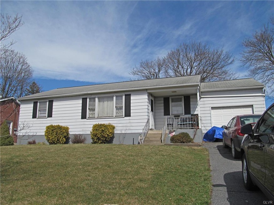 277 Penn St, Bath, PA 18014 - photo 1