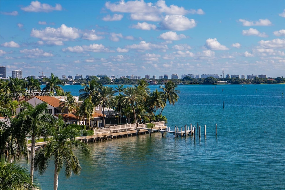 Cricket Club Condominium unit 603, Miami, FL 33181 - photo 1