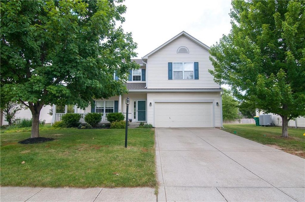 10186 Tybalt Dr, Fishers, IN 46038 - photo 1