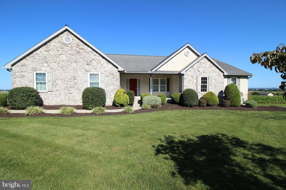 1163 Sheep Hill Rd, New Holland, PA 17557 - photo 1