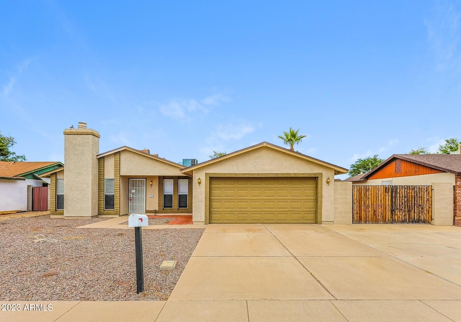 1522 W El Monte Place, Chandler, AZ 85224 - photo 1