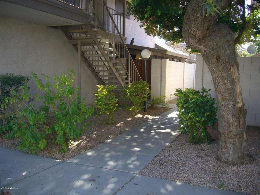 Dalton, 84th Pl 035