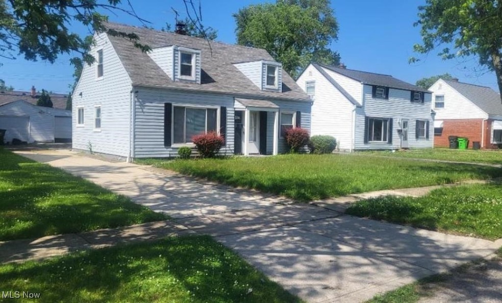 27031 Shirley Ave, Euclid, OH 44132 - photo 1