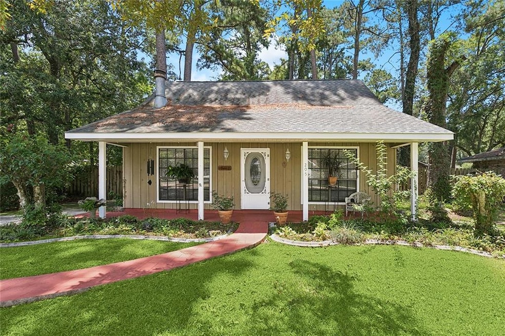 Under Contract $224,900 • Co-Listing Agent