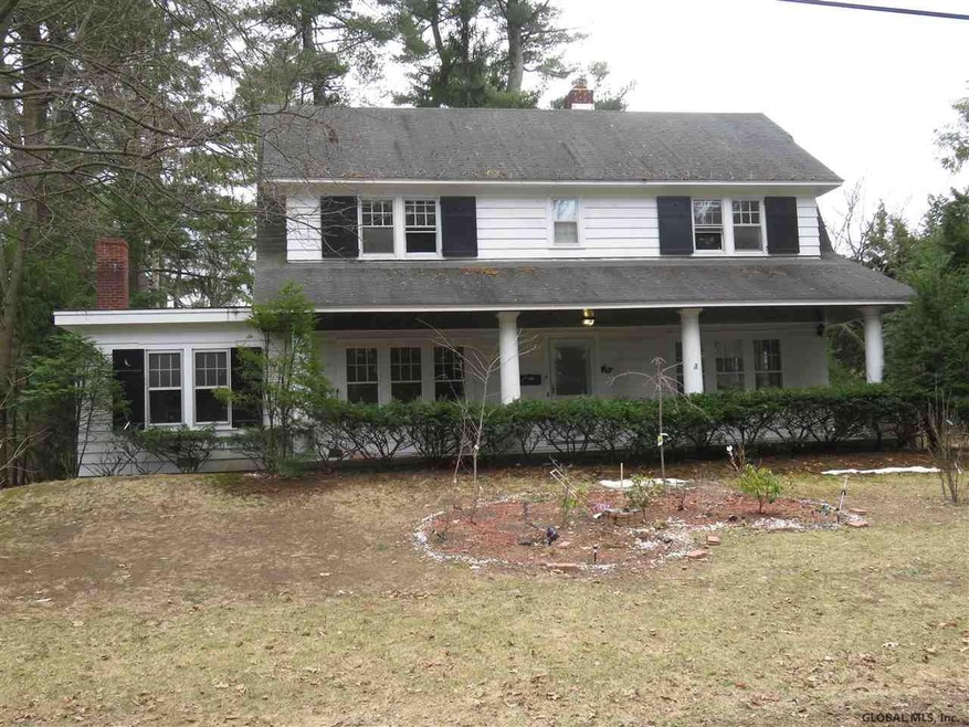 6 Pinedale Ave, Delmar, NY 12054 - photo 1