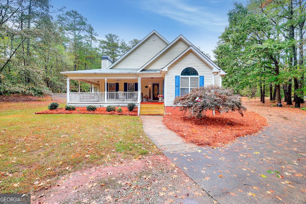 995 Hodges Cir, Mansfield, GA 30055 - photo 1