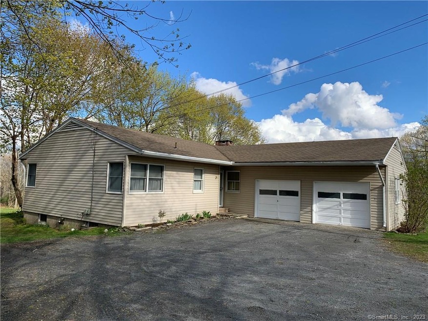 21 South St, Morris, CT 06763 - photo 1