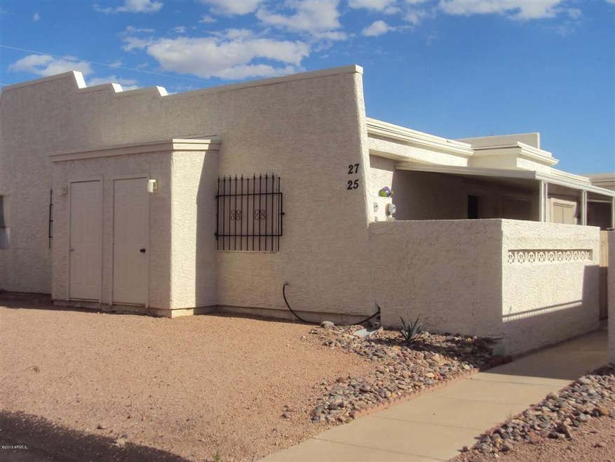2151 N Meridian #25 front