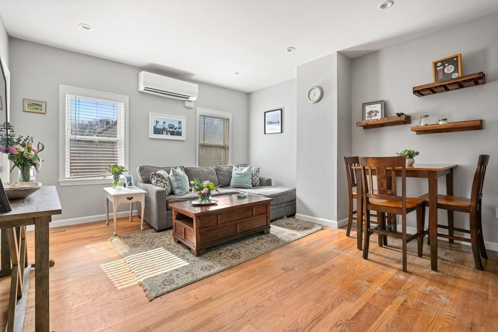 520 E 3rd St unit 3, Boston, MA 02127 - photo 1