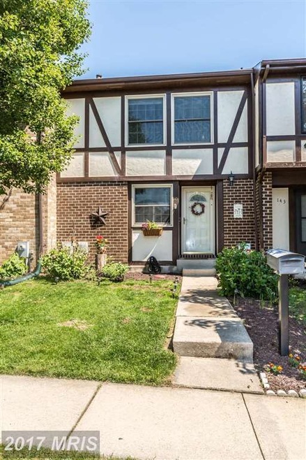 145 Bourbon Ct, Parkville, MD 21234 - photo 1