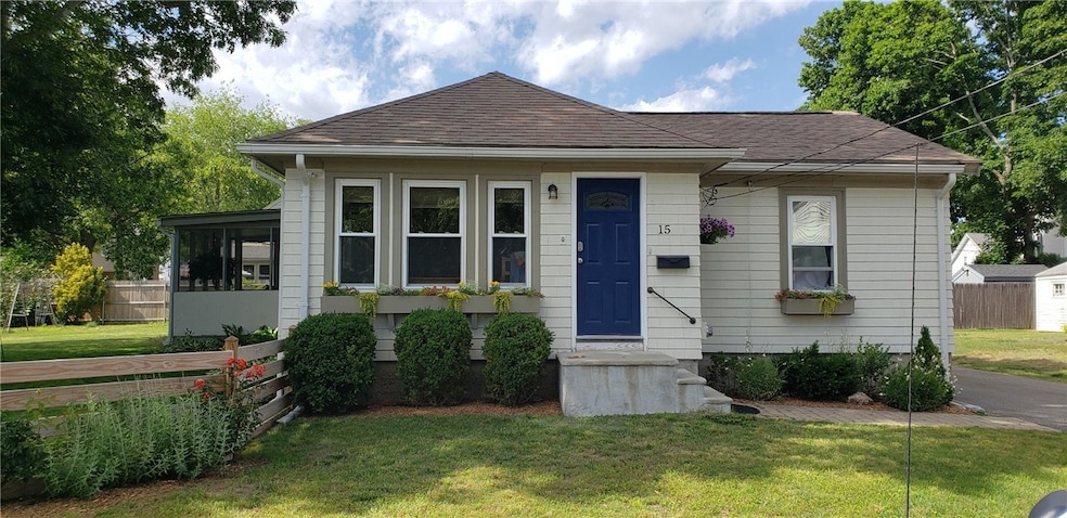 15 Francis Ave, Riverside, RI 02915 - photo 1
