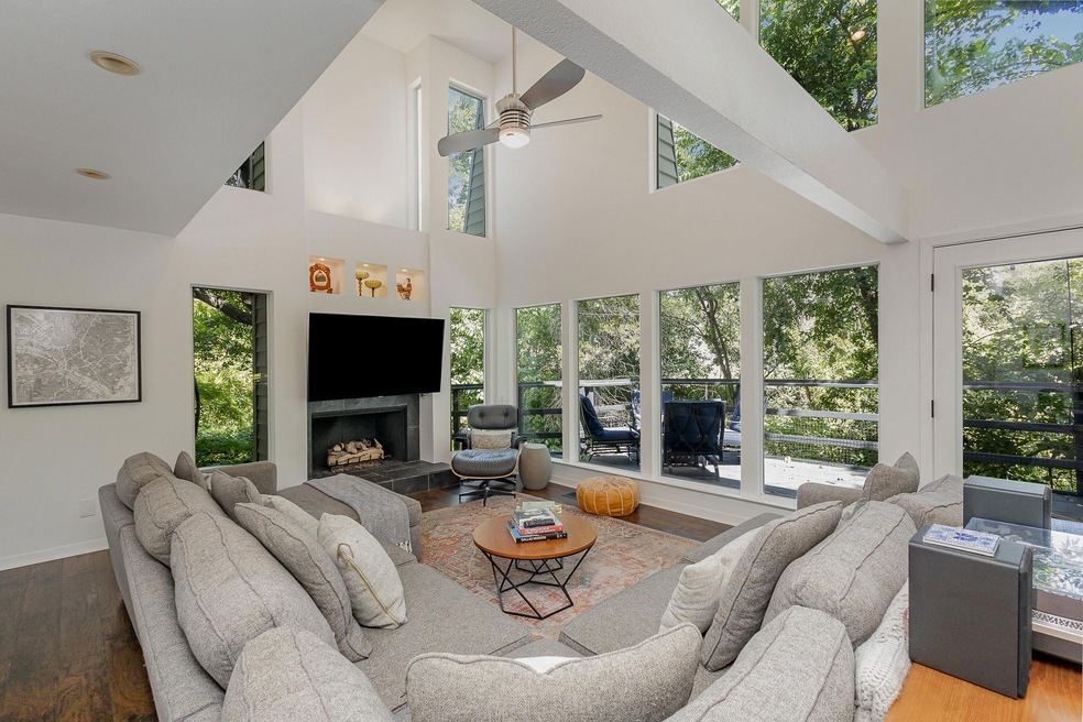 3215 Sperry St, Dallas, TX 75214 - photo 1