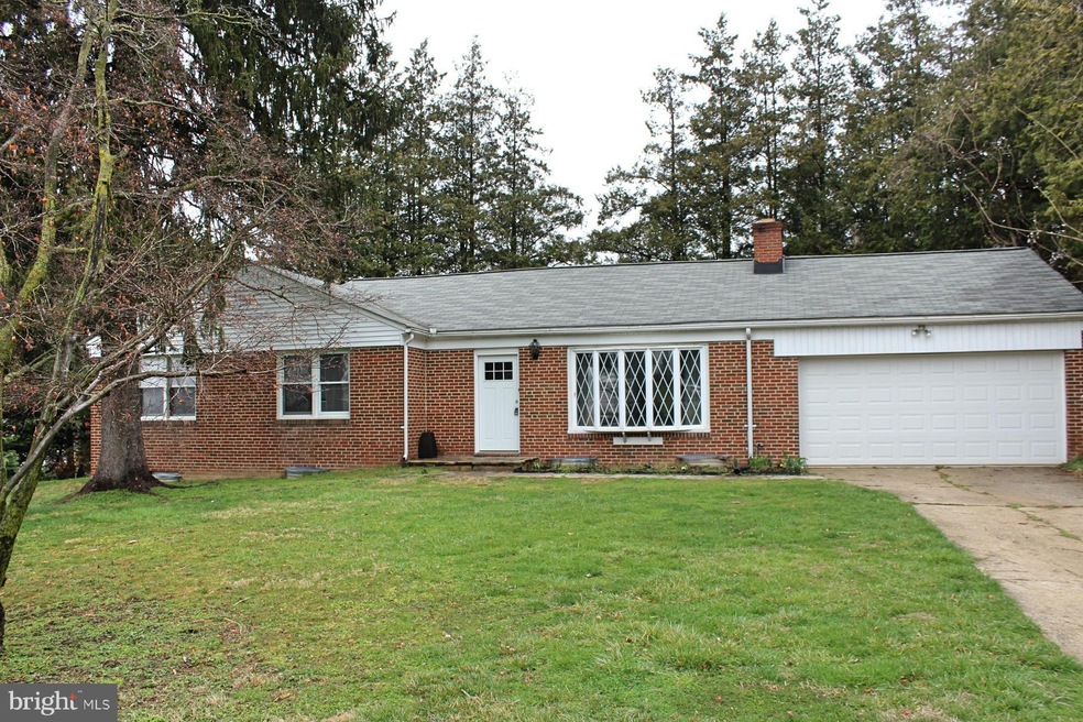 4 Roundridge Rd, Lutherville Timonium, MD 21093 - photo 1