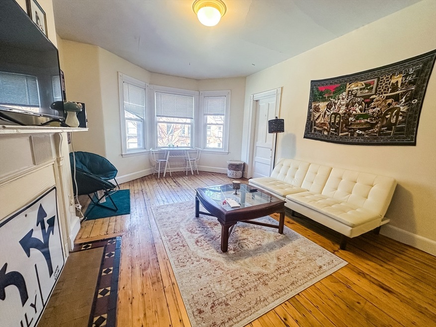 54 Saint Stephen St unit 3, Boston, MA 02115 - photo 1