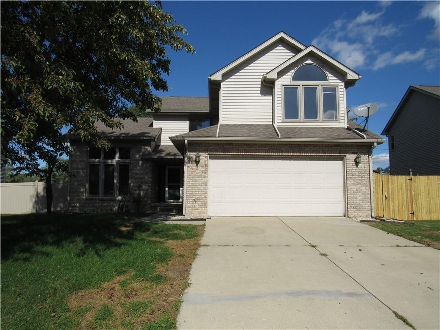 3920 Briar Hill Way, Columbus, IN 47203 - photo 1