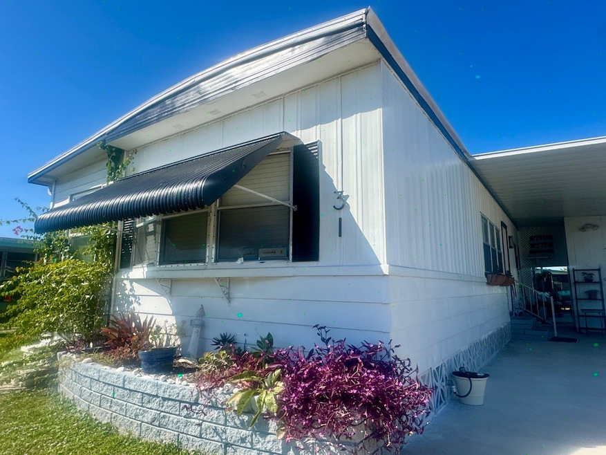 570 57th Ave W unit 31, Bradenton, FL 34207 - photo 1