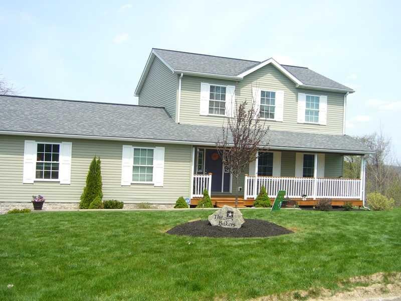 Exterior Front. Welcome to 252 Edgewood Drive, Bri