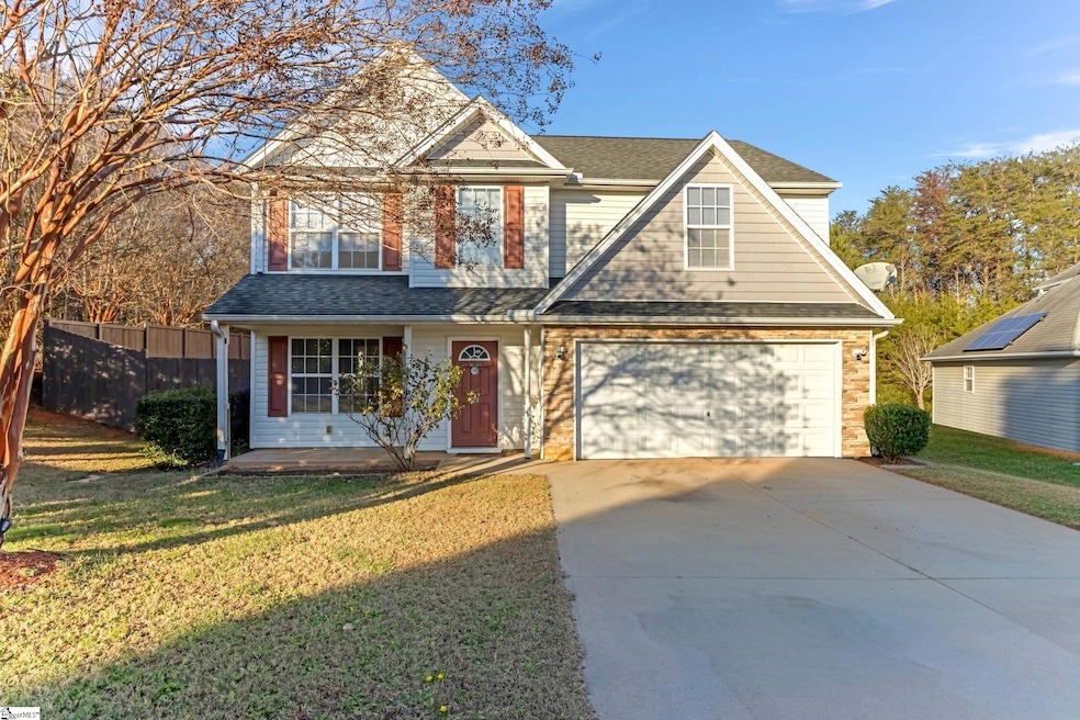 301 Carnahan Dr, Spartanburg, SC 29306 - photo 1