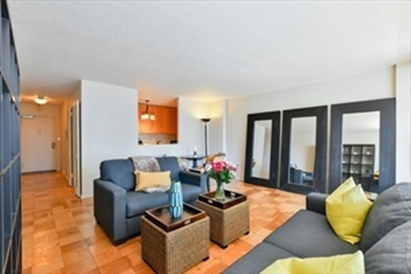 Hawthorne Place Condominium unit 14L, Boston, MA 02114 - photo 1