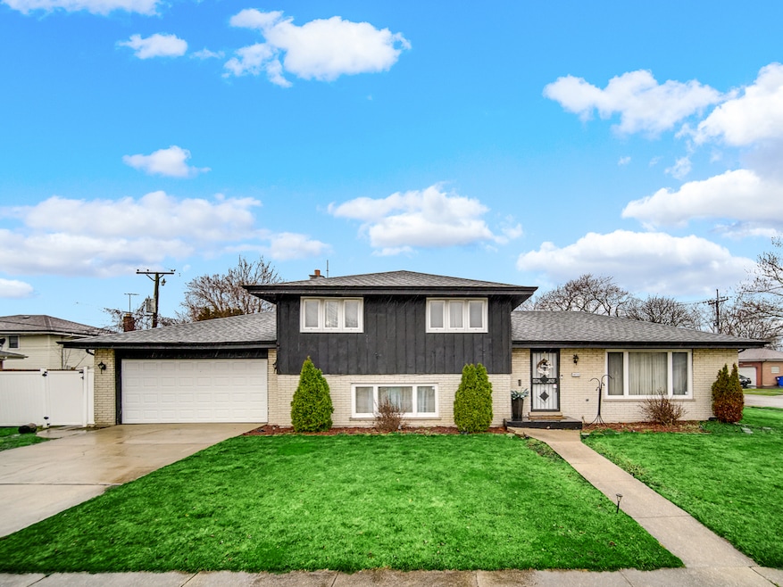 Sold $228,700 • Co-Listing Agent